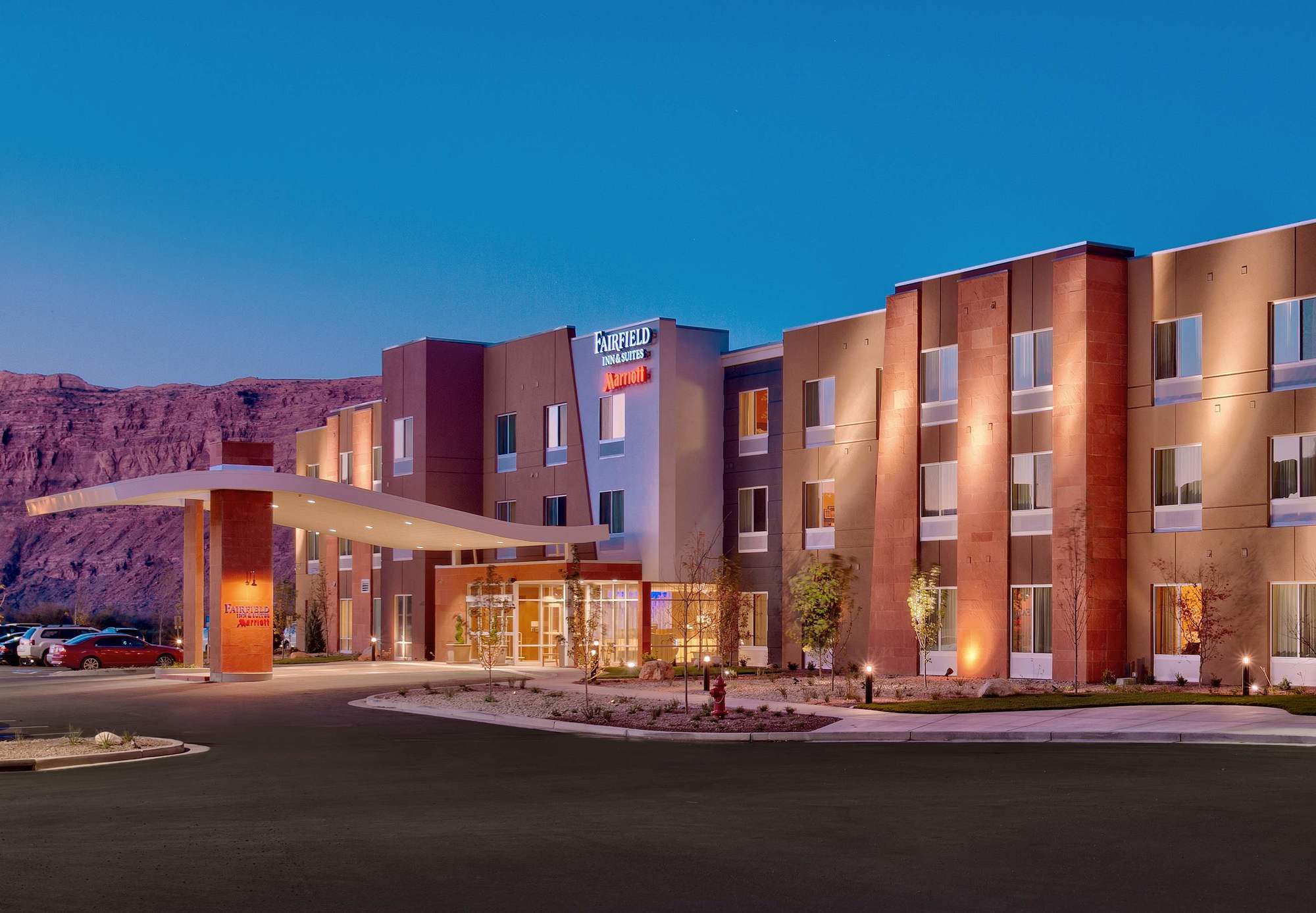 Fairfield Inn & Suites By Marriott Моуаб Екстериор снимка